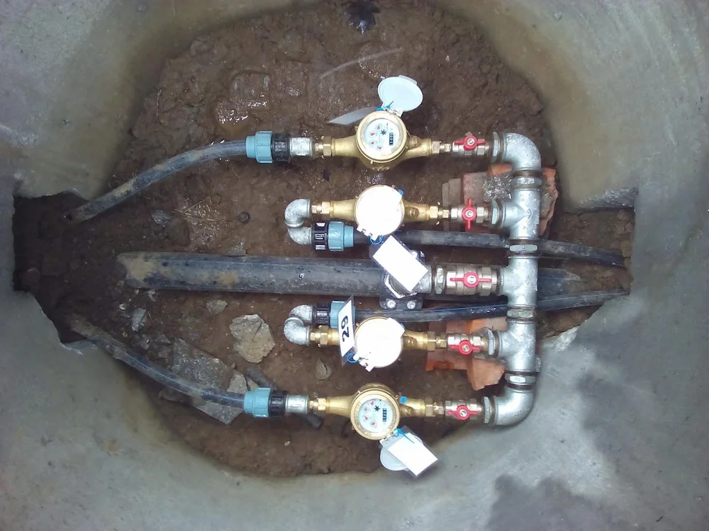 Vodomjerno okno sa cetiri vodomjera